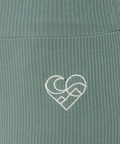 Γυναικεία Σορτς Femi Stories χρώμα: τιρκουάζ -Femi Stories Εκπτώσεις unnamed file 1186