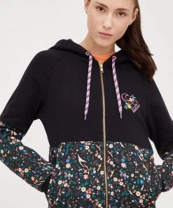 Γυναικεία Με φερμουάρ Μπλούζα Femi Stories Tito μαύρο, με κουκούλα 11 Γυναικεία Με φερμουάρ Μπλούζα Femi Stories Tito μαύρο, με κουκούλα -Femi Stories Εκπτώσεις unnamed file 121